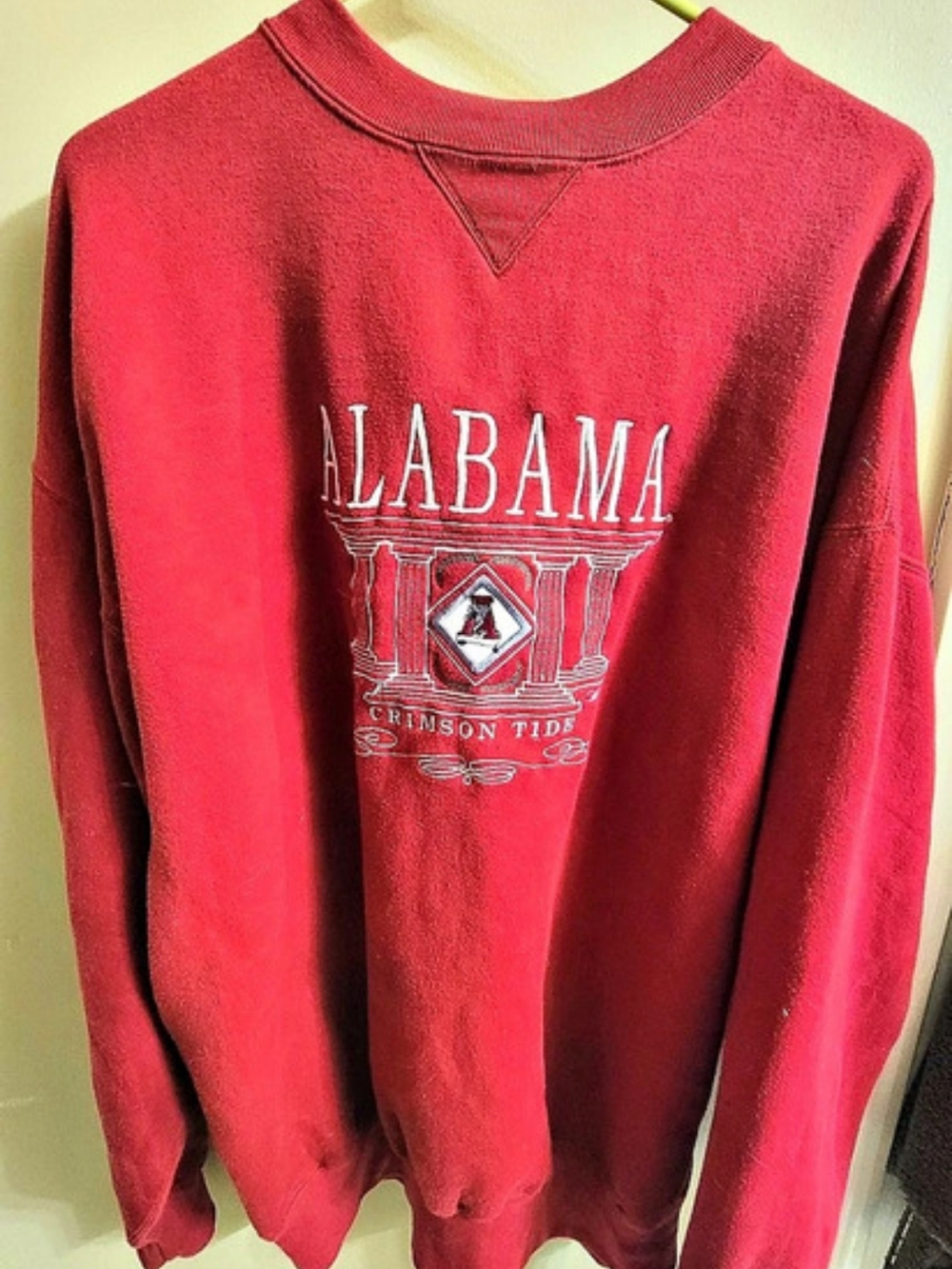 Midwest Embroidery Vintage Alabama Crimson Tide Embroidered Crewneck Sweatshirt